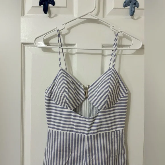 Main strip striped cropped jumpsuit - Picture 3 of 9